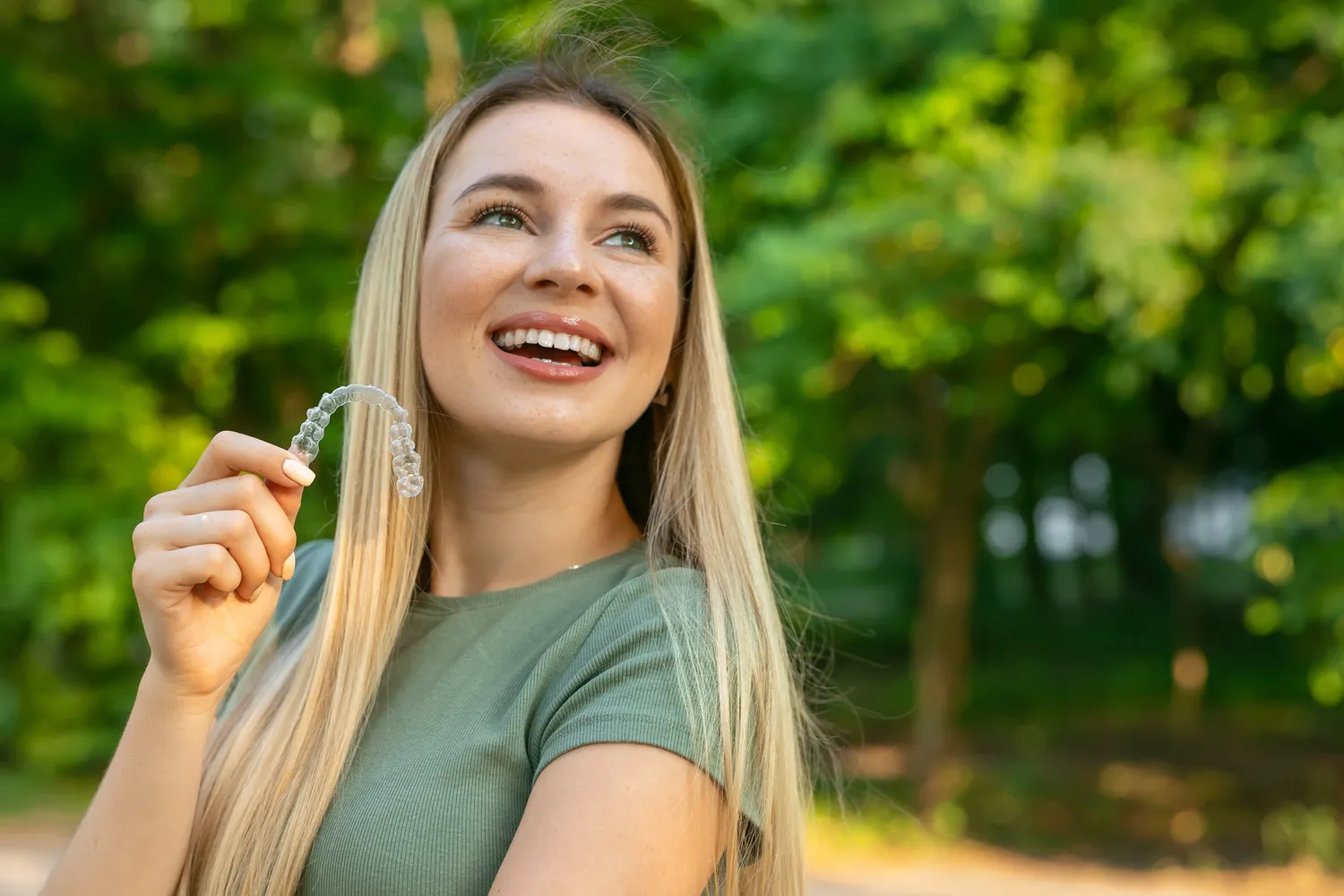 Nakładki Invisalign w Lublinie