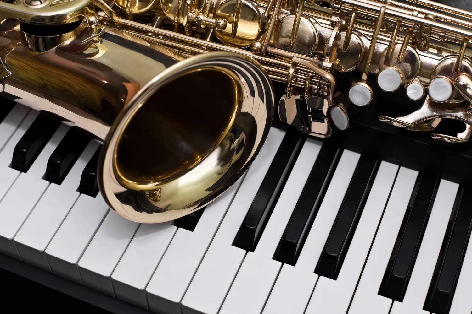 Jak dmuchać w saksofon?